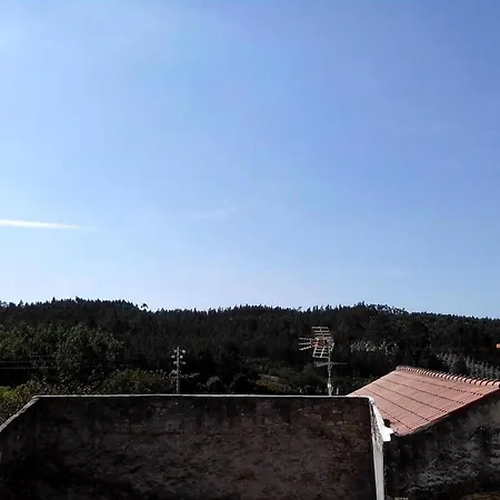 In Montes Mit Garten, Grill Und Terrasse *