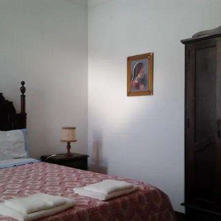 Alcobaca Villa בית נופש *
